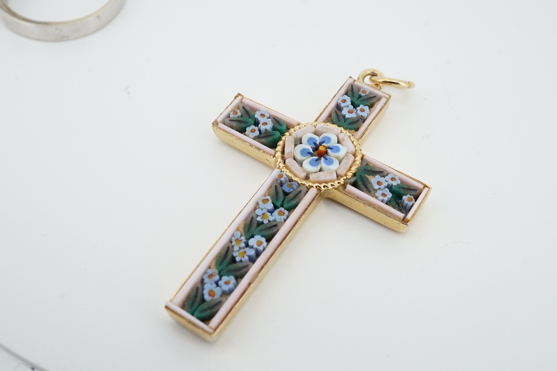 Two modern 9ct gold and cubic zirconia set rings, including white gold, two other simulated diamond set rings, together with an Italian cross pendant, a cameo brooch and an oval gilt metal locket.